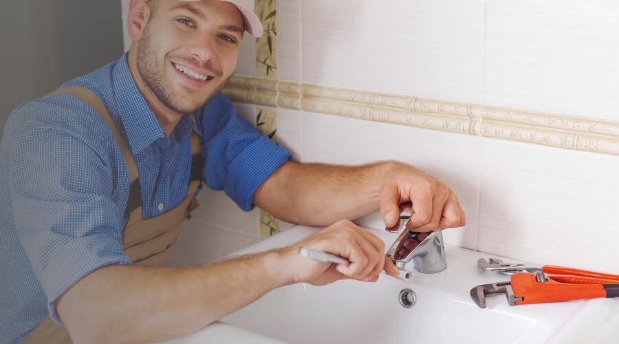 Handle or spout repair in Gateway, CO